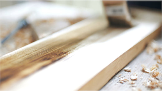 Treat wood with lacquer or oil? - Differences at a glance