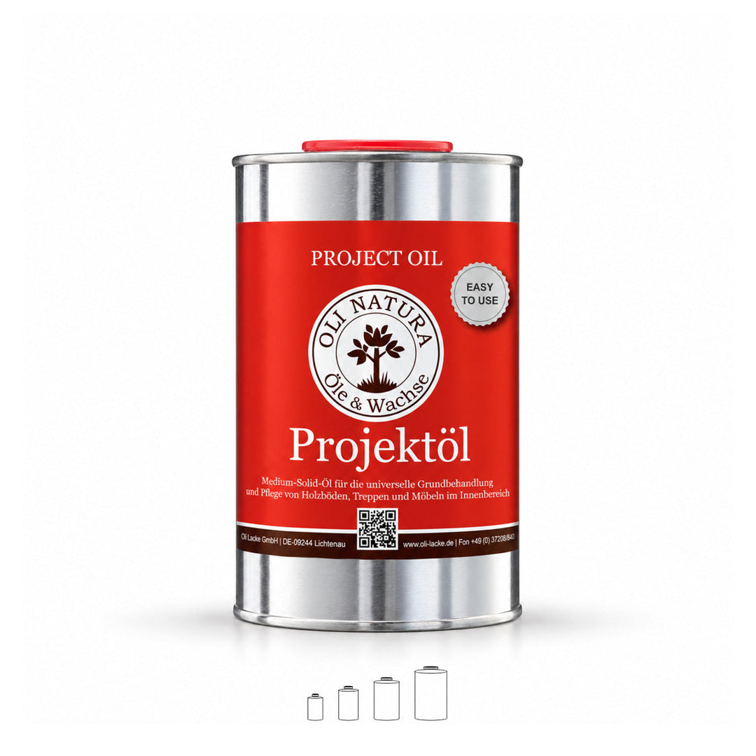 OLI-NATURA Projektöl im 1-Liter-Metallgebinde in Natur mit blauem Etikett und rotem Deckel auf weißem Hintergrund. Für die Grundbehandlung von Holz im Innenbereich. Einfach zu verarbeiten.